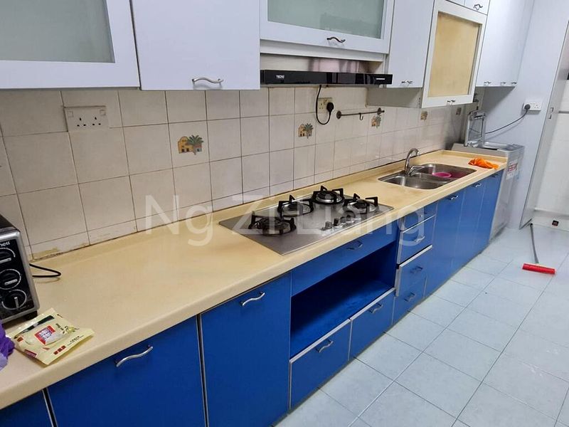 5 Room (5I) HDB for Rent in  183C Rivervale Crescent - Image 1